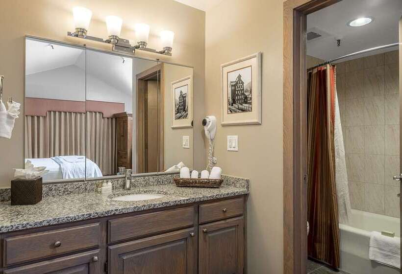 Park Plaza Resort, Ascend Hotel Collection