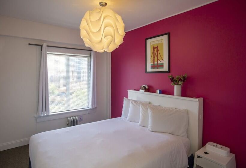 ペンション Edwardian