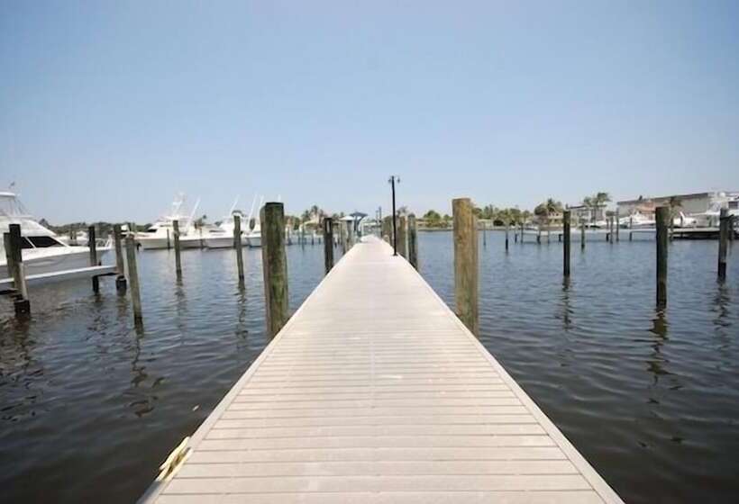 Pirate S Cove Resort And Marina   Stuart