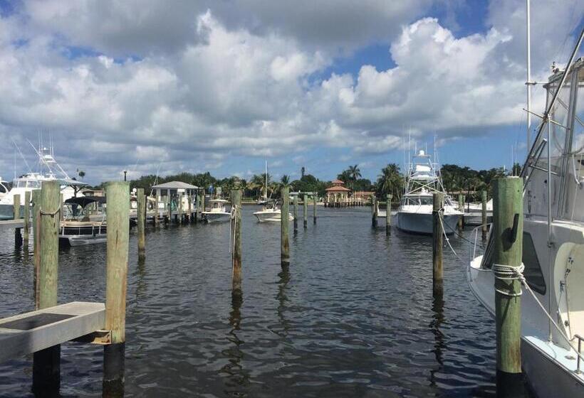 Pirate S Cove Resort And Marina   Stuart