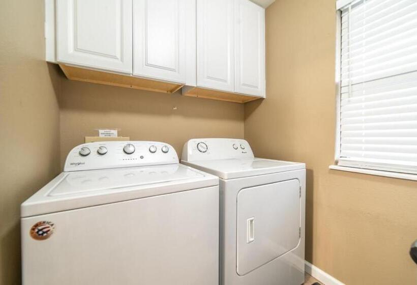 Pointe Royale Golf Resort