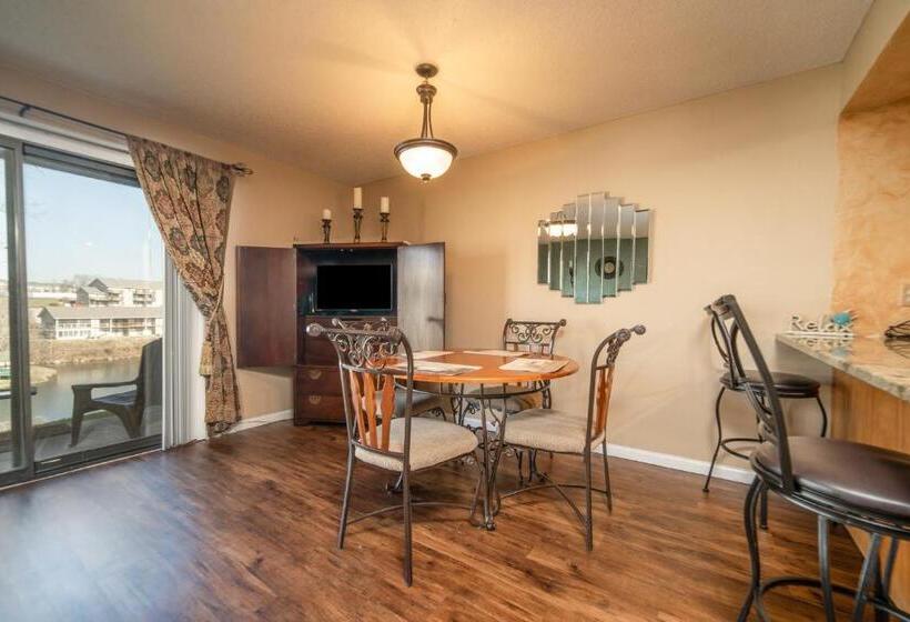 Pointe Royale Golf Resort