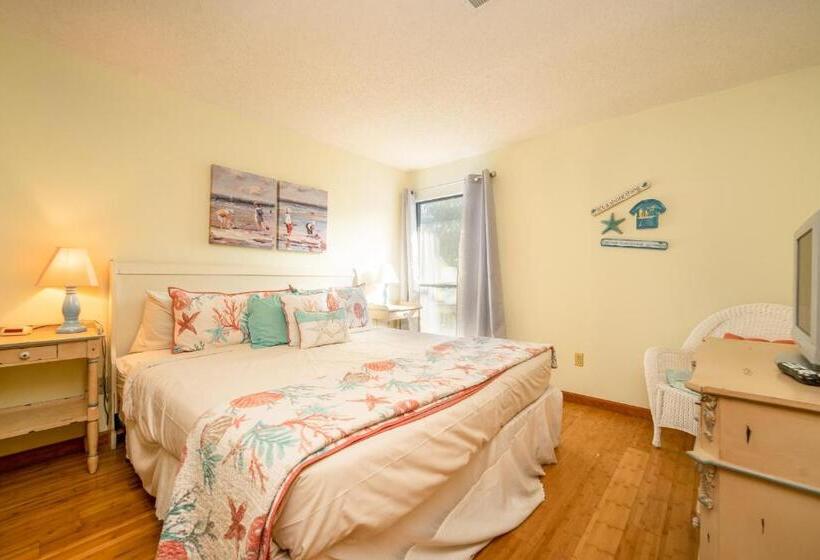 Pointe Royale Golf Resort