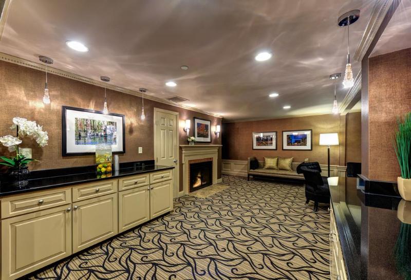 Port Inn And Suites Portsmouth, Ascend Hotel Collection