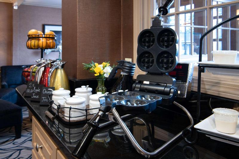 Port Inn And Suites Portsmouth, Ascend Hotel Collection