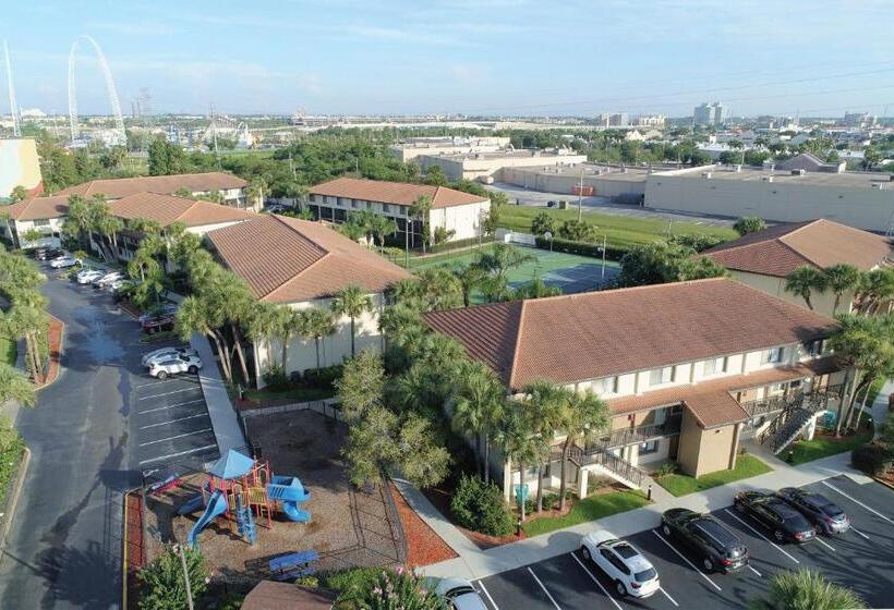 منتجع Club Wyndham Orlando International