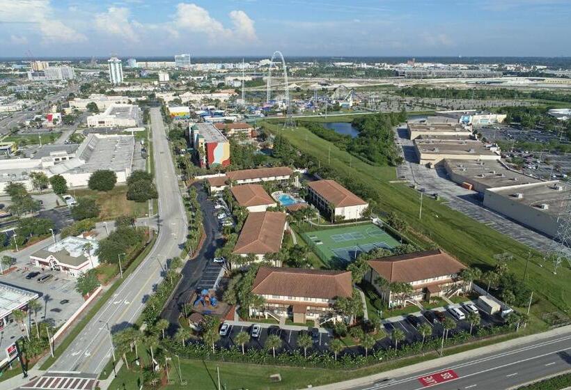 منتجع Club Wyndham Orlando International