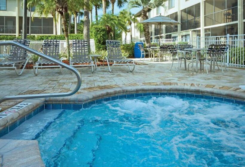 منتجع Club Wyndham Orlando International