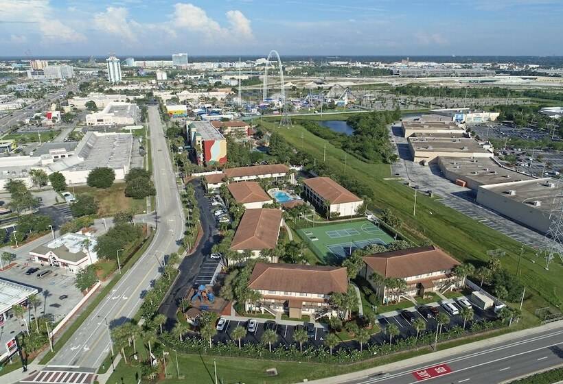 منتجع Club Wyndham Orlando International