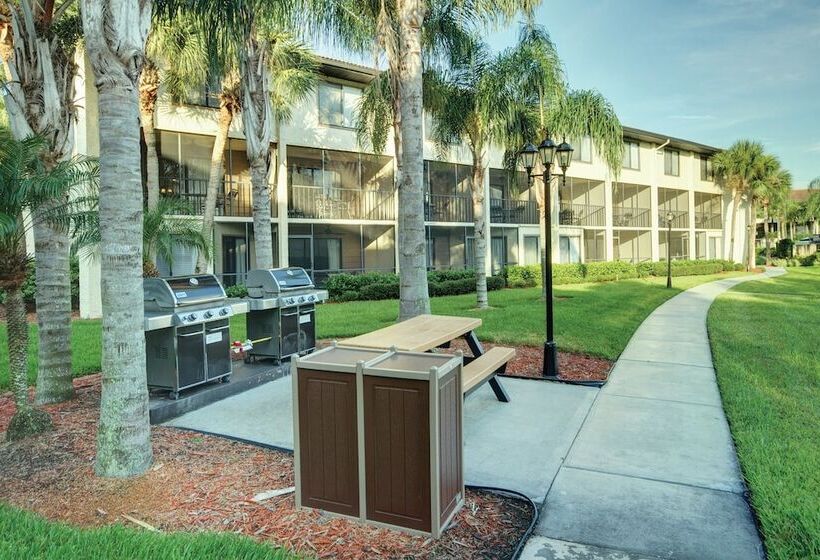 منتجع Club Wyndham Orlando International