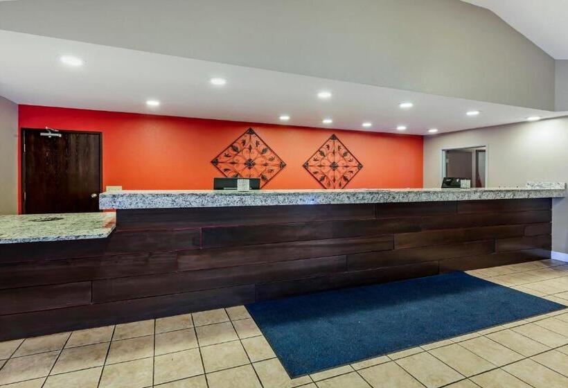 Курорт Polynesian Hotel & Suites Wisconsin Dells/lake Delton