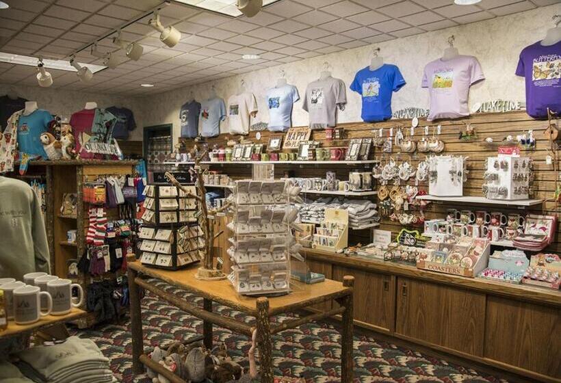 منتجع Potawatomi Inn & Cabins