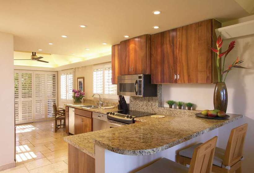 Курорт Puunoa Beach Estates