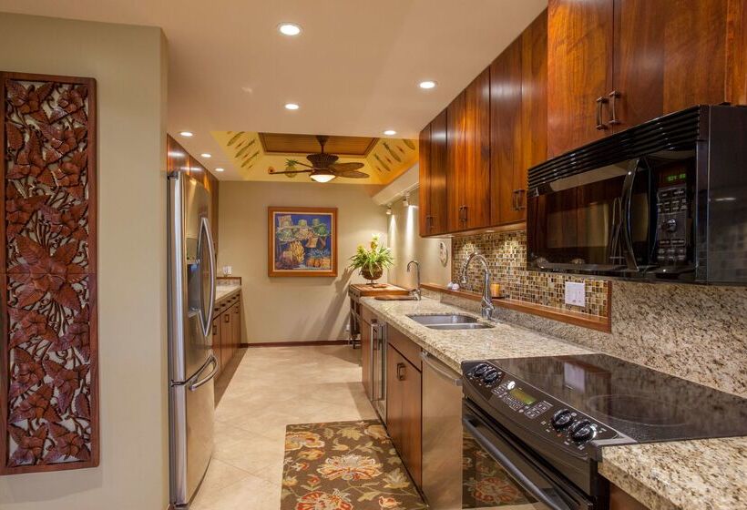 Курорт Puunoa Beach Estates