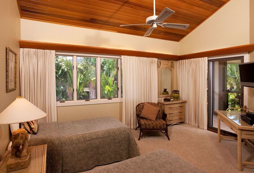 Курорт Puunoa Beach Estates