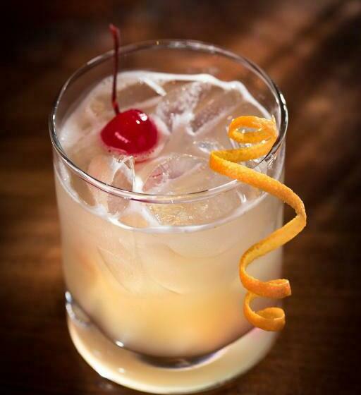 리조트 The Quail Lodge