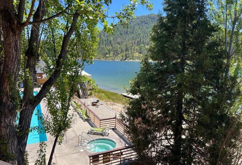 The Pines Resort & Conference Center