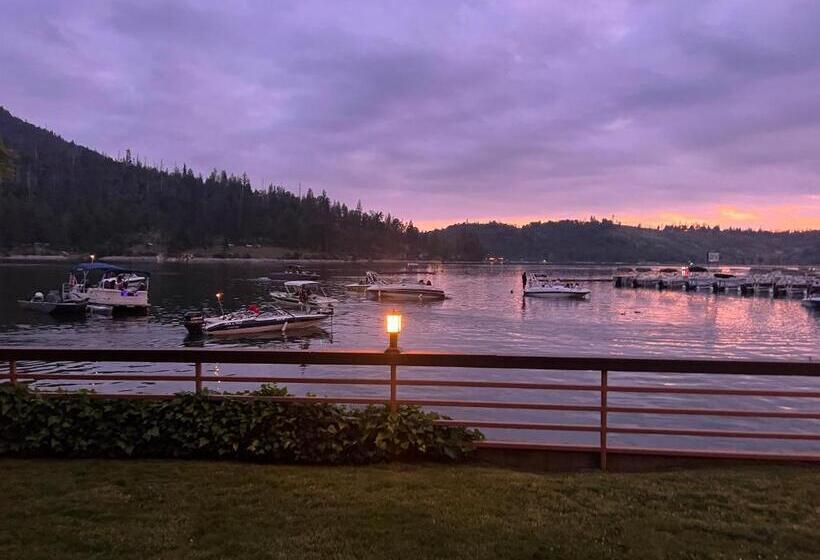 The Pines Resort & Conference Center