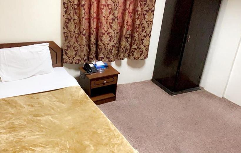 בית מלון כפרי Asia