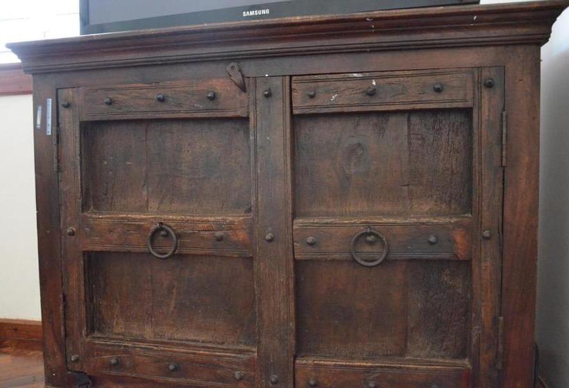 호스텔 Barazani Garden Villa