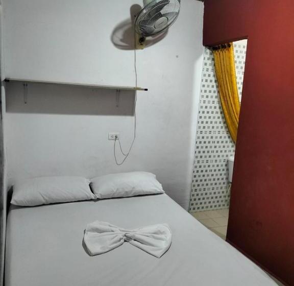 فندق صغير Hostal Sarita