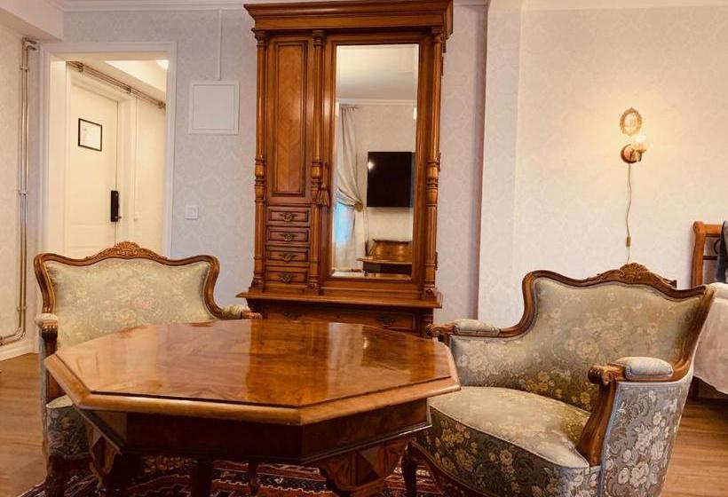 Bed and Breakfast Herrgardshotellet I Laxå