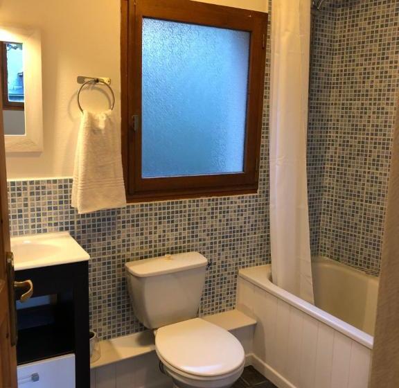 مبيت وإفطار Les Sorbiers Barèges