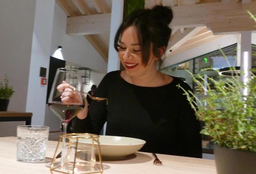 ホテル Alpchalet Bellevue