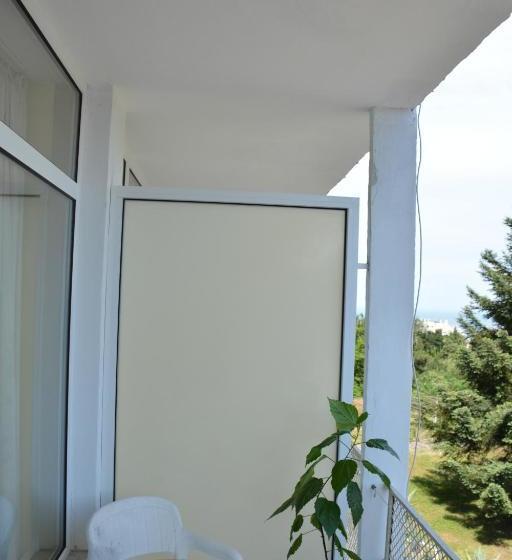 호텔 Creativity House Of Bas Varna Free Parking