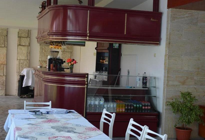 호텔 Creativity House Of Bas Varna Free Parking