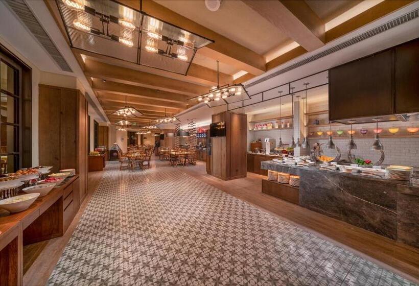 호텔 Holiday Inn Jilin Beidahu, An Ihg