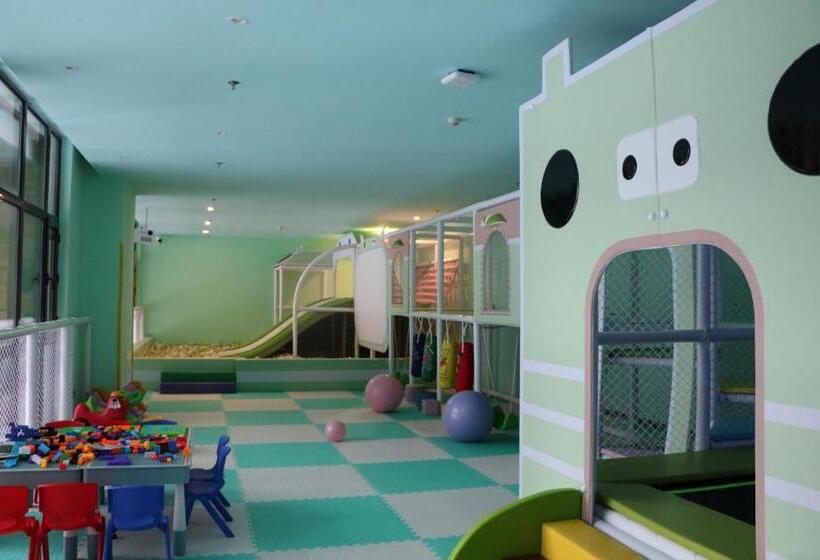 호텔 Holiday Inn Jilin Beidahu, An Ihg