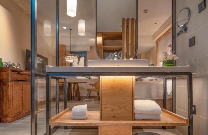 호텔 Holiday Inn Jilin Beidahu, An Ihg