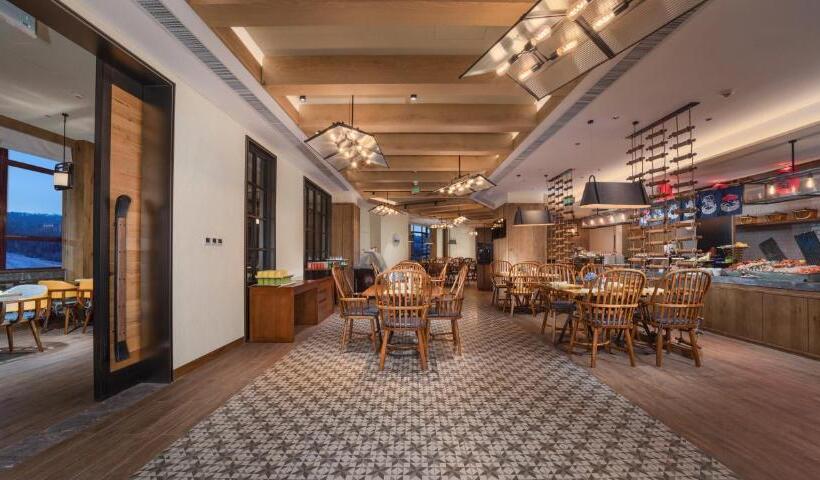 호텔 Holiday Inn Jilin Beidahu, An Ihg