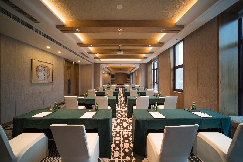 호텔 Holiday Inn Jilin Beidahu, An Ihg
