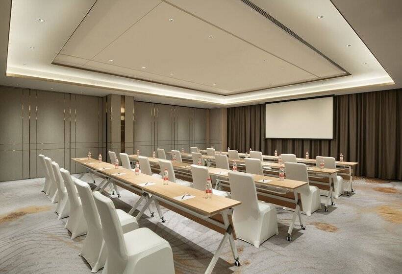 هتل Hyatt Place Taiyuan Longcheng