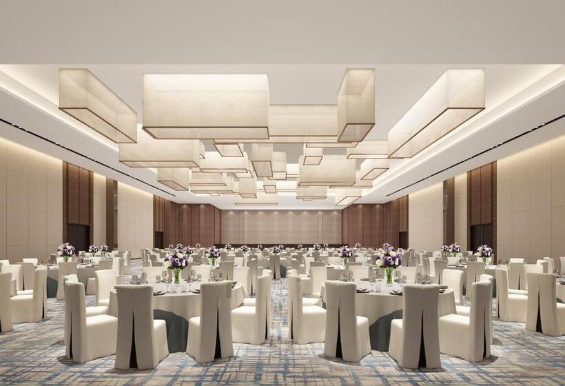 فندق Hyatt Regency Thrissur