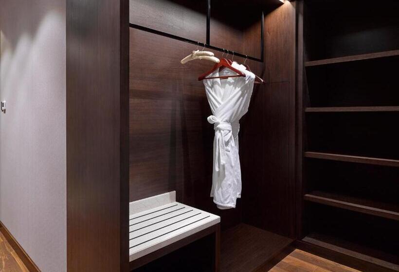 فندق Hyatt Regency Thrissur