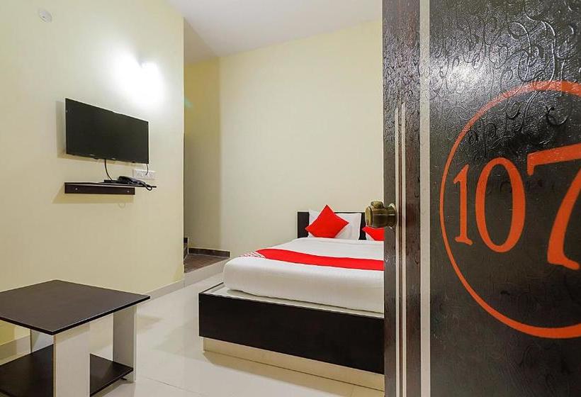 فندق Oyo 62672 Rg Grand Highway