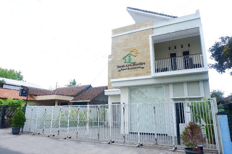 호텔 Oyo Life 2125 Omah Ayu Mendiro Syariah