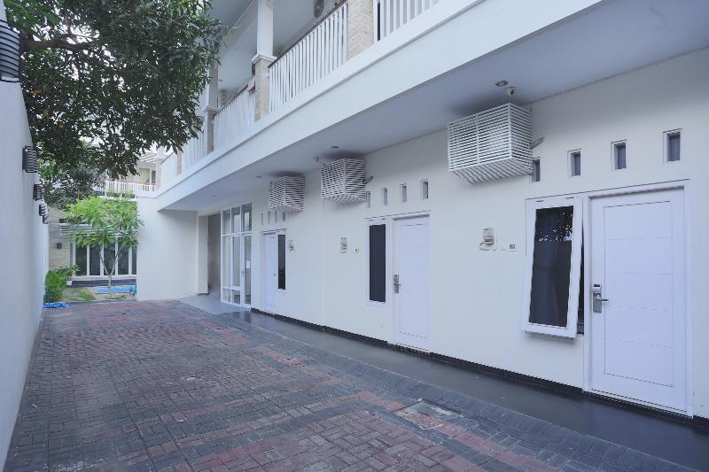 호텔 Oyo Life 2125 Omah Ayu Mendiro Syariah