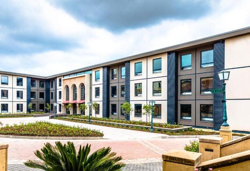 فندق Perte At Montecasino