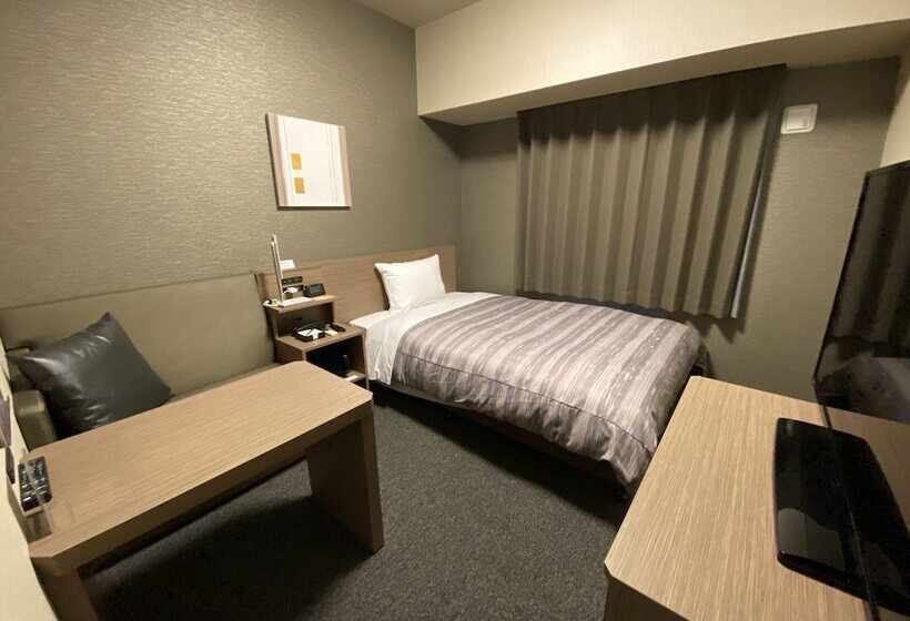 호텔 Route Inn Sakurai Ekimae