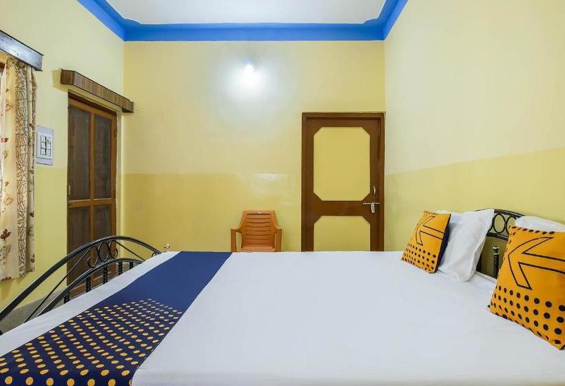 בית מלון כפרי Spot On Cherish Guest House