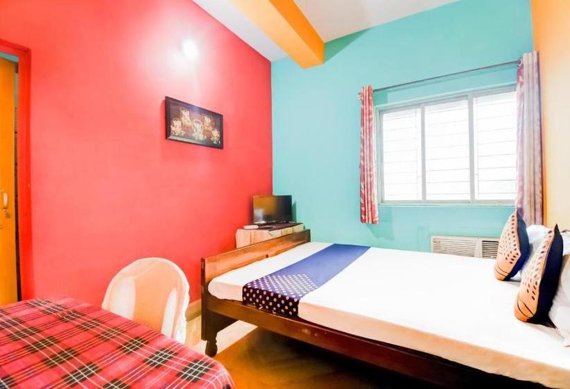 هتل Spot On 63334 Asha  & Restaurant