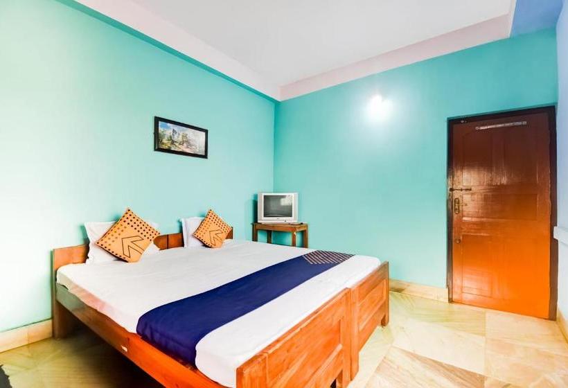 هتل Spot On 63334 Asha  & Restaurant