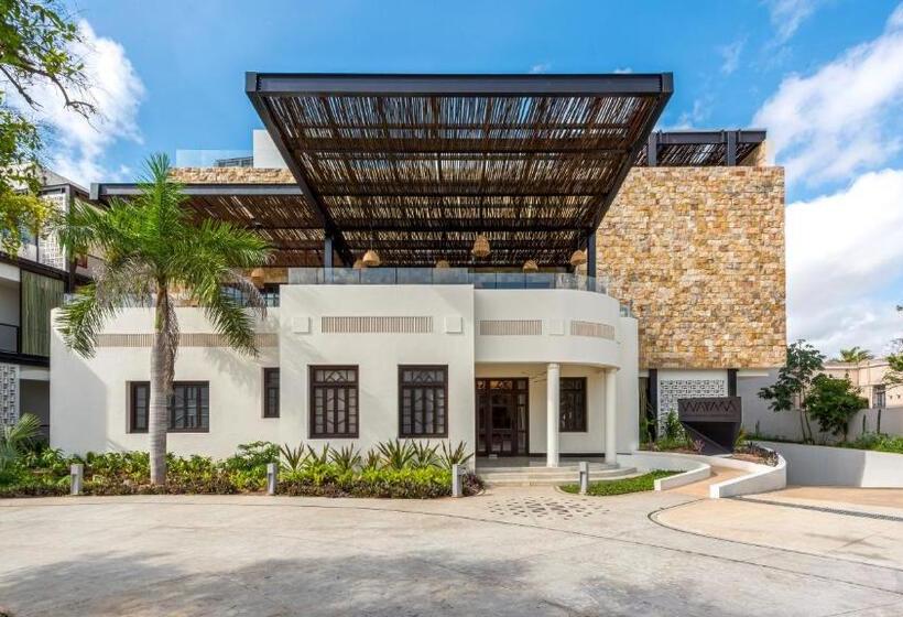 هتل Wayam Mundo Imperial