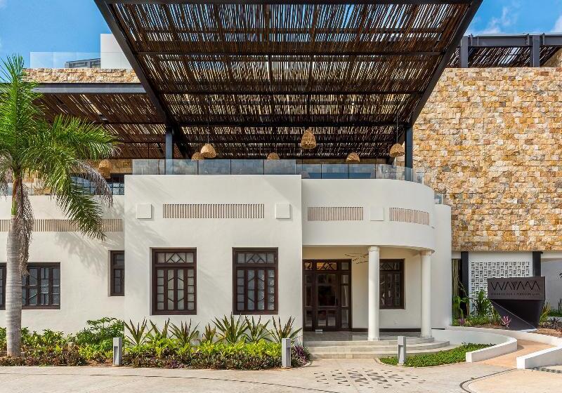 هتل Wayam Mundo Imperial