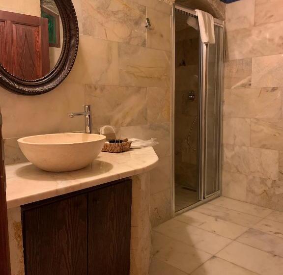 בית מלון כפרי Zeydem Suites