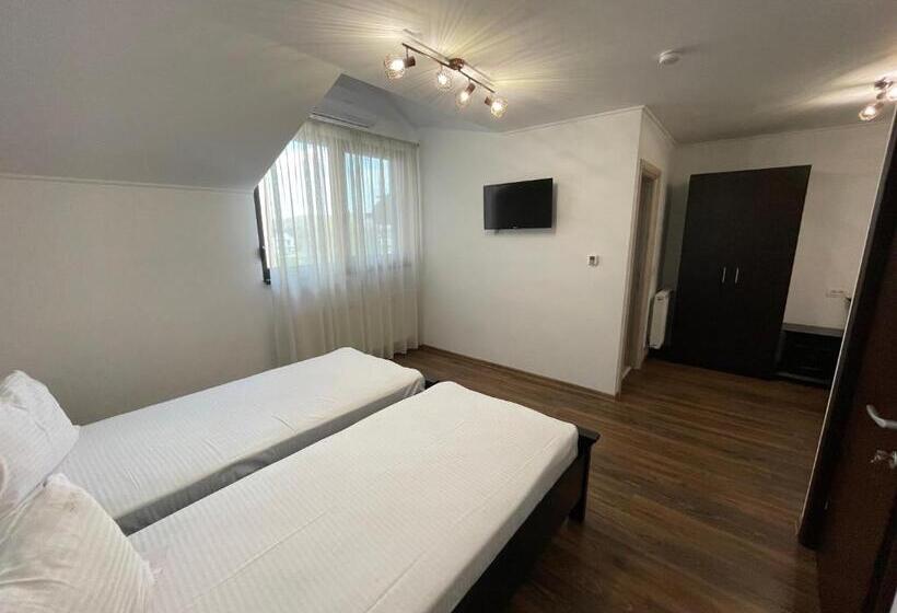 Мотель Dr House